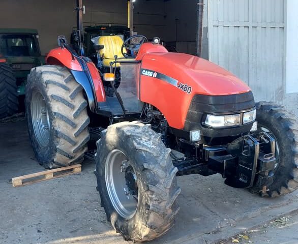 Case IH JX 80