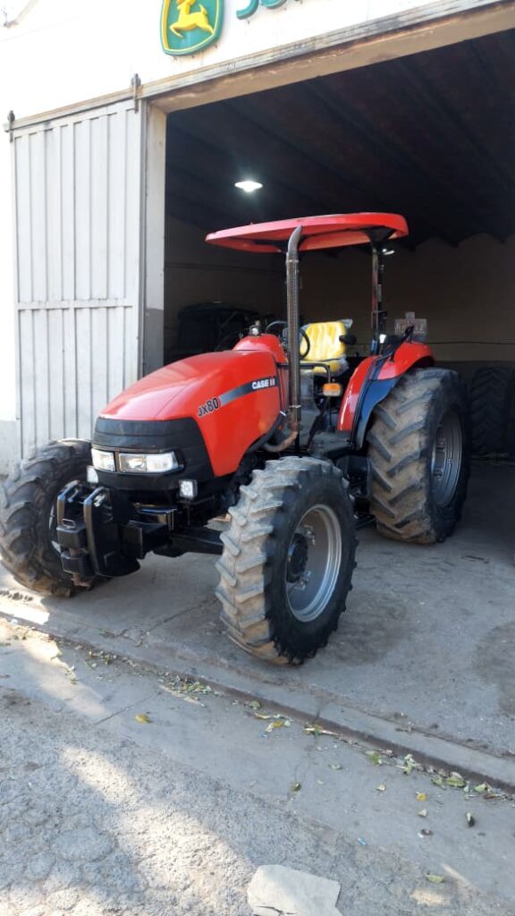 Case IH JX 80