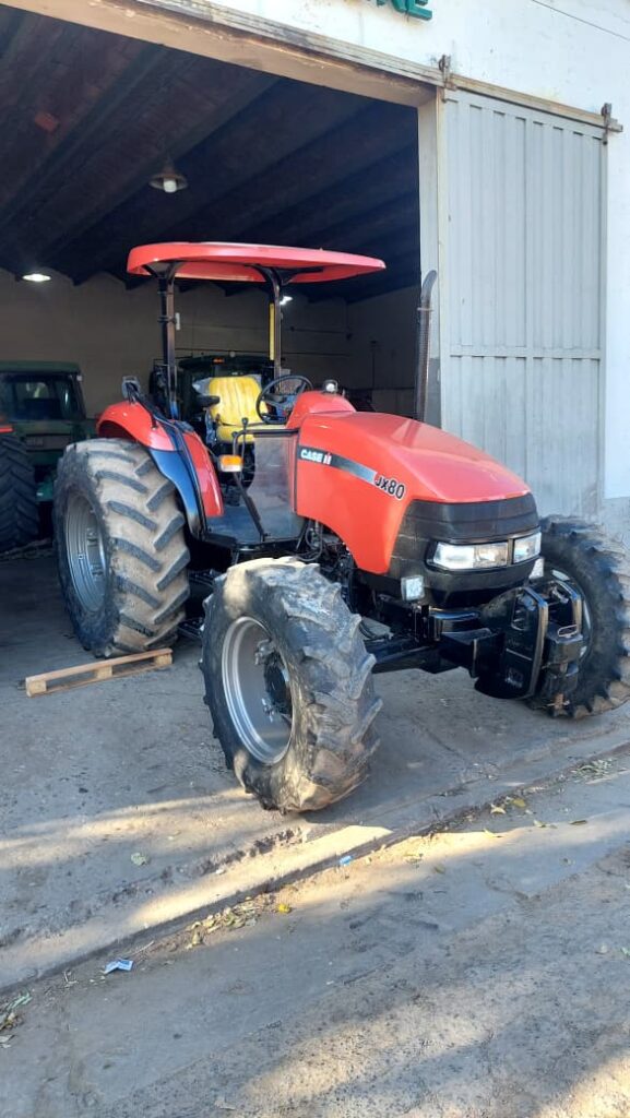 Case IH JX 80