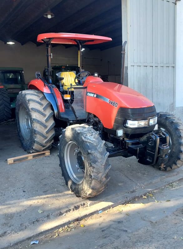 Case IH JX 80