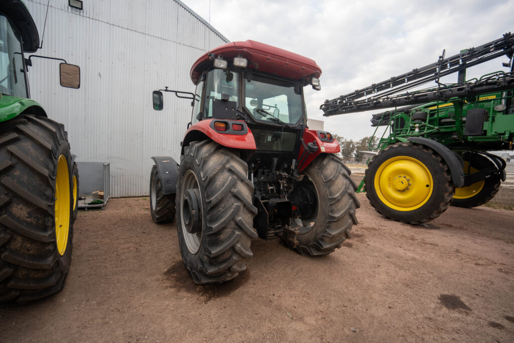 Case IH JX100