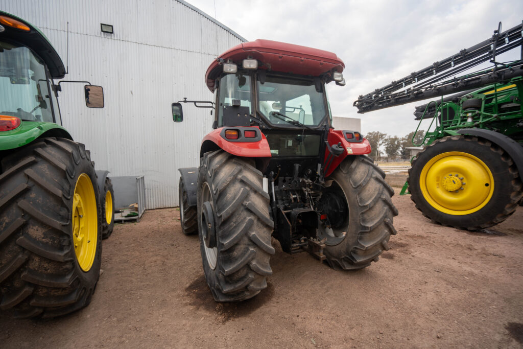 Case IH JX100