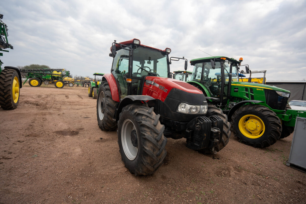 Case IH JX100
