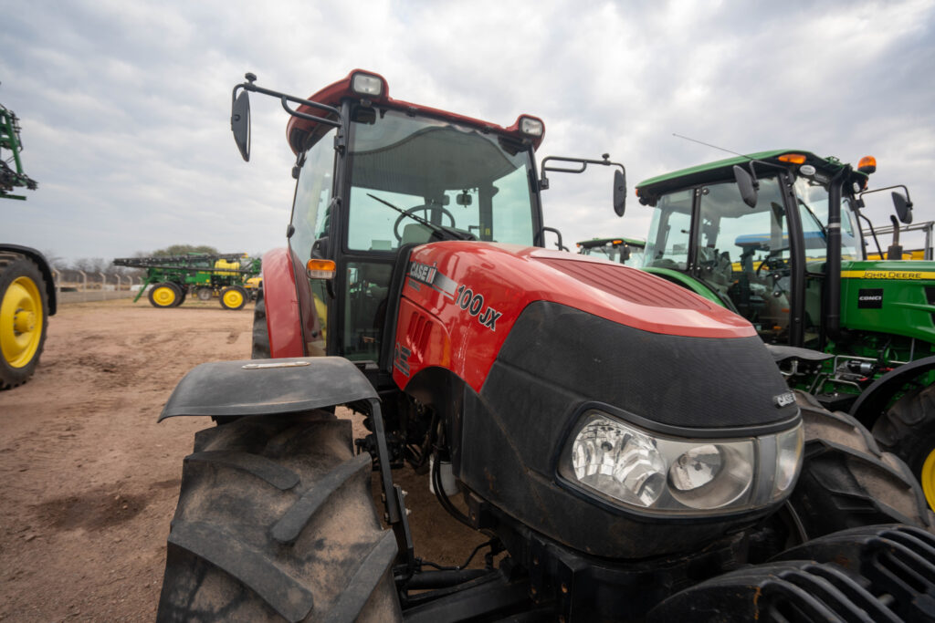 Case IH JX100