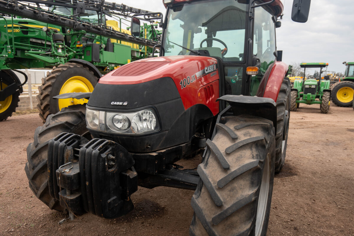 Case IH JX100