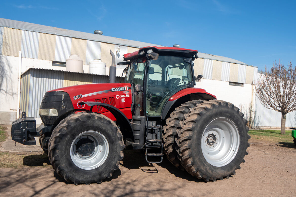 Case IH Puma 230