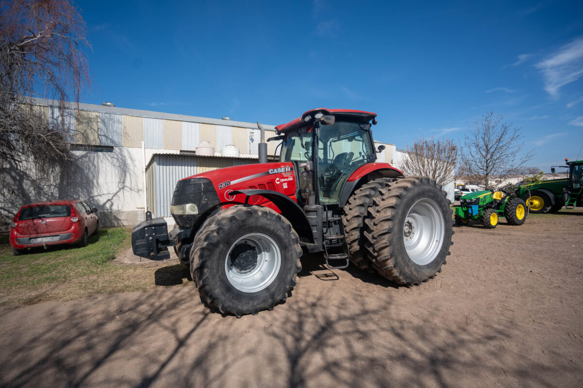 Case IH Puma 230