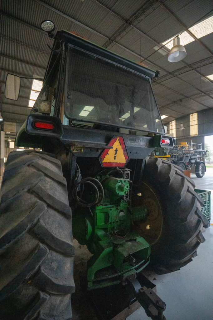 John Deere 4755