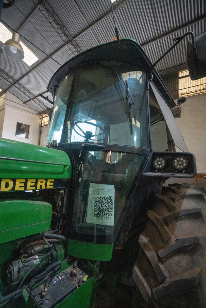 John Deere 4755
