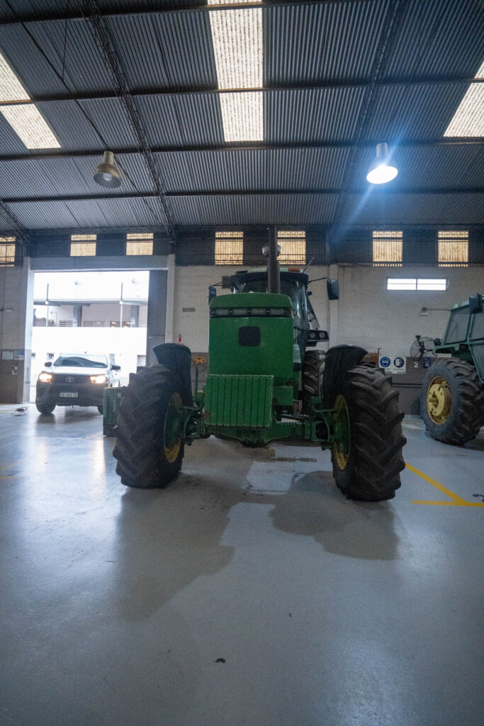 John Deere 4755