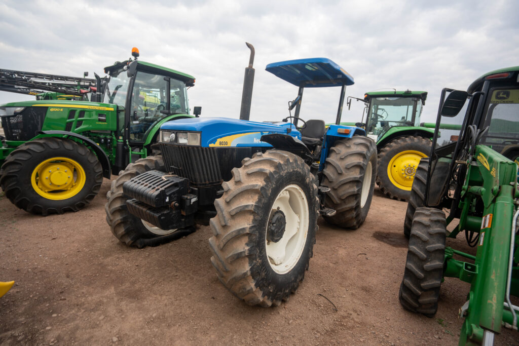 New Holland 8030