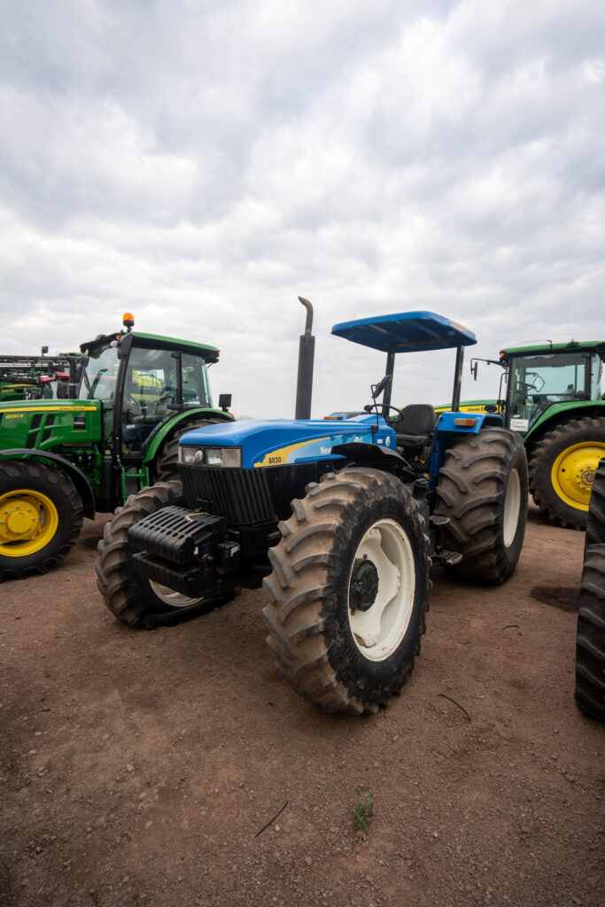 New Holland 8030