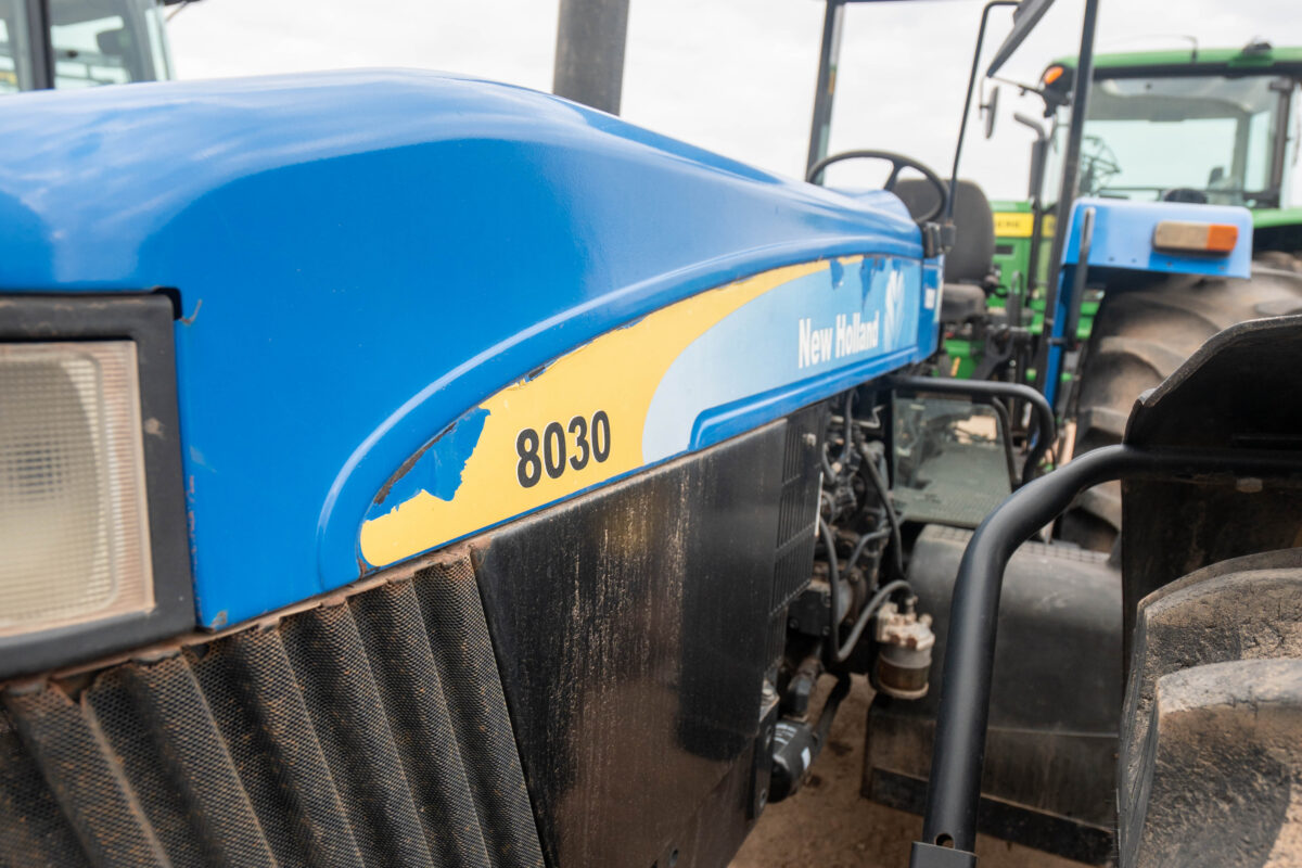 New Holland 8030