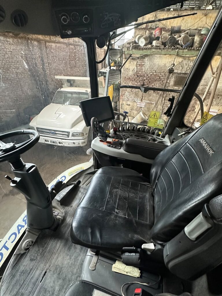 New Holland FR600
