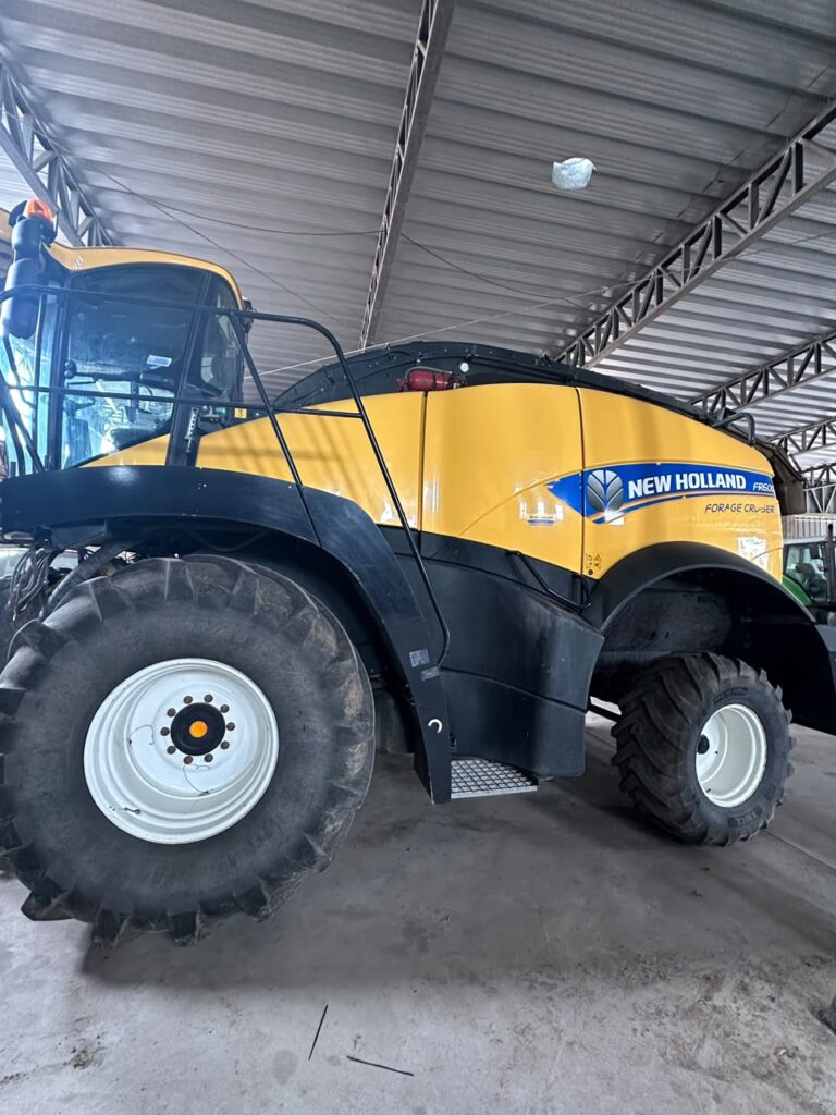 New Holland FR600