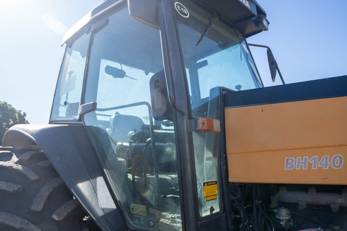 Valtra BH140