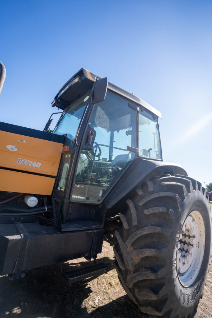 Valtra BH140