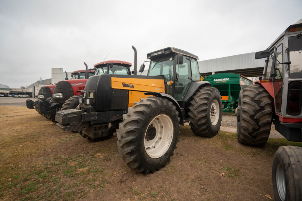 Valtra BH140