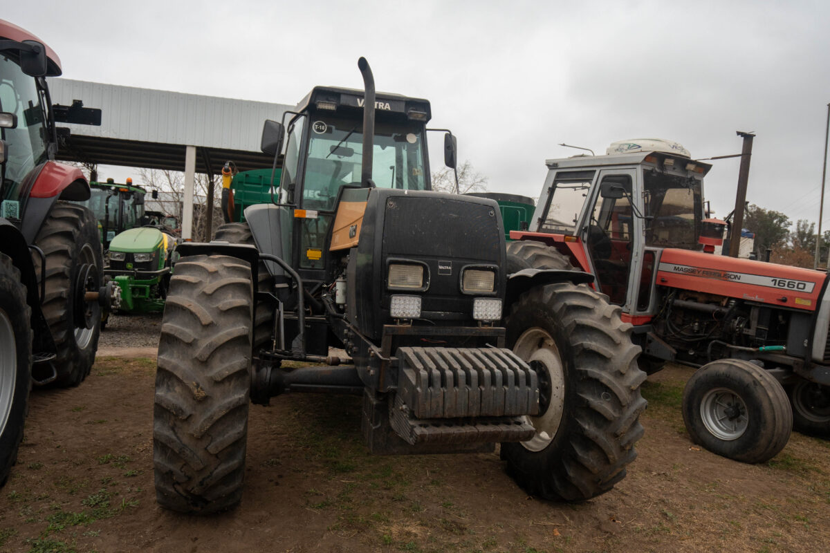 Valtra BH140
