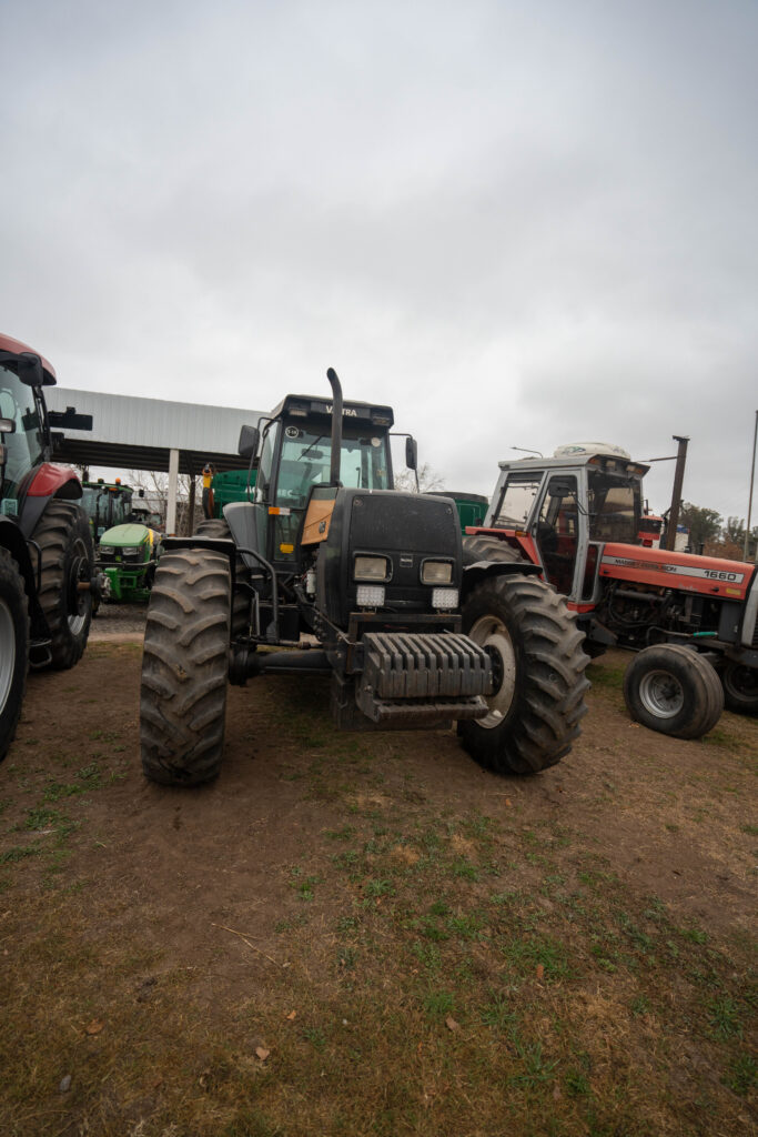 Valtra BH140
