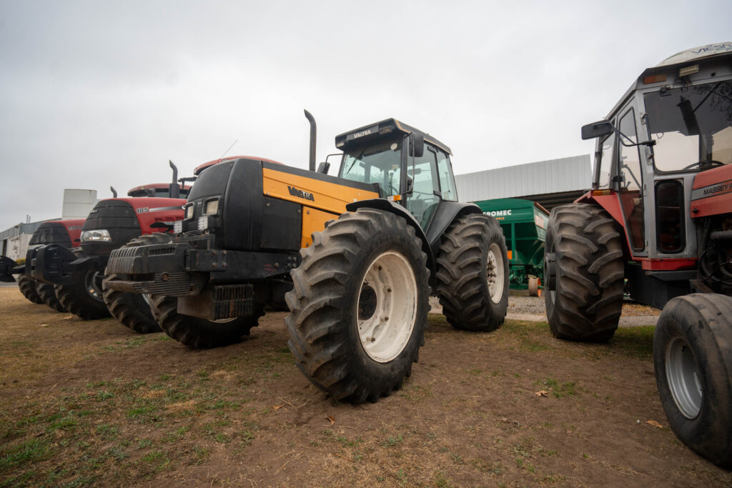 Valtra BH140