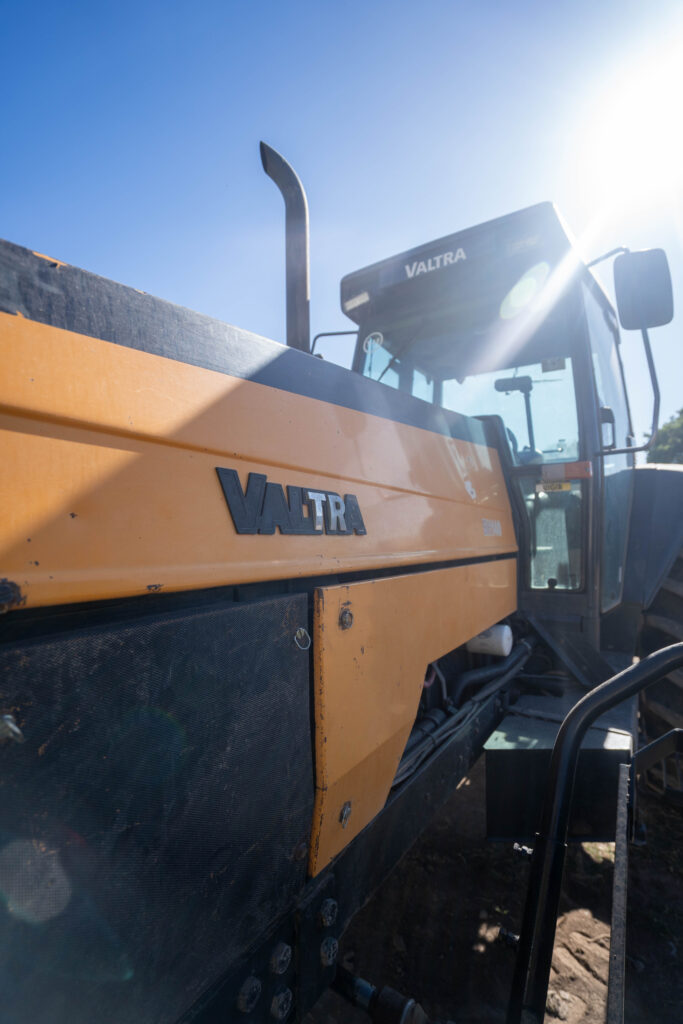 Valtra BH140