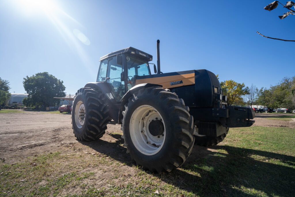 Valtra BH140